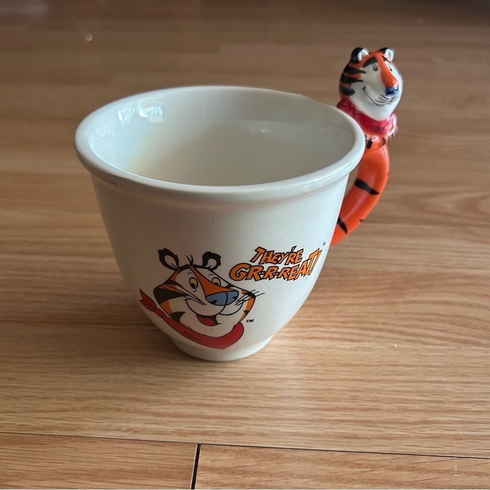 Vintage 2001 Kellogg’s Tony the Tiger Mug